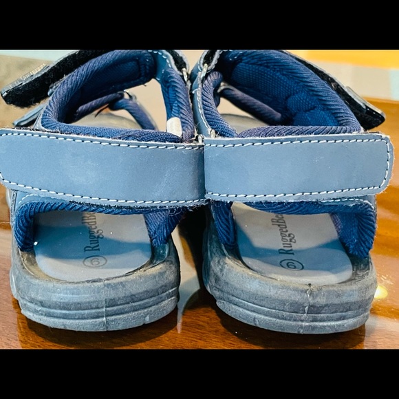 Little boys Sandals, Navy shoes with velcro, Size 9 little boy sandals 🌀🎈🌀 - Picture 7 of 14